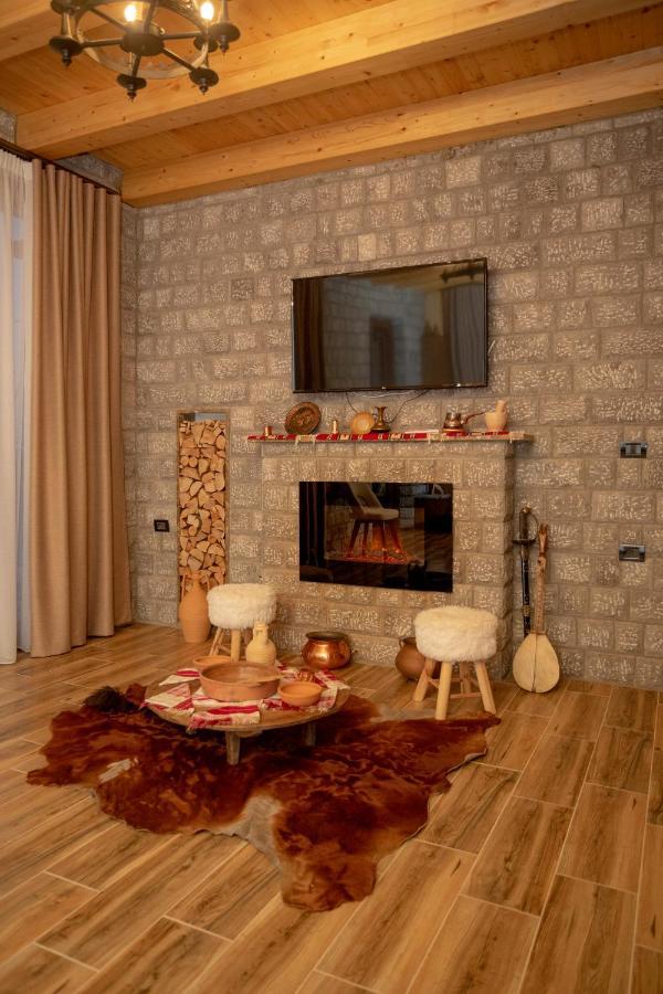 Отель Old House Canaj Экстерьер фото